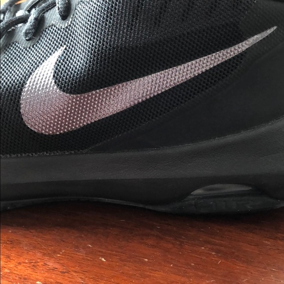 Nike Basketball Sneakers - Picture 2 of 7